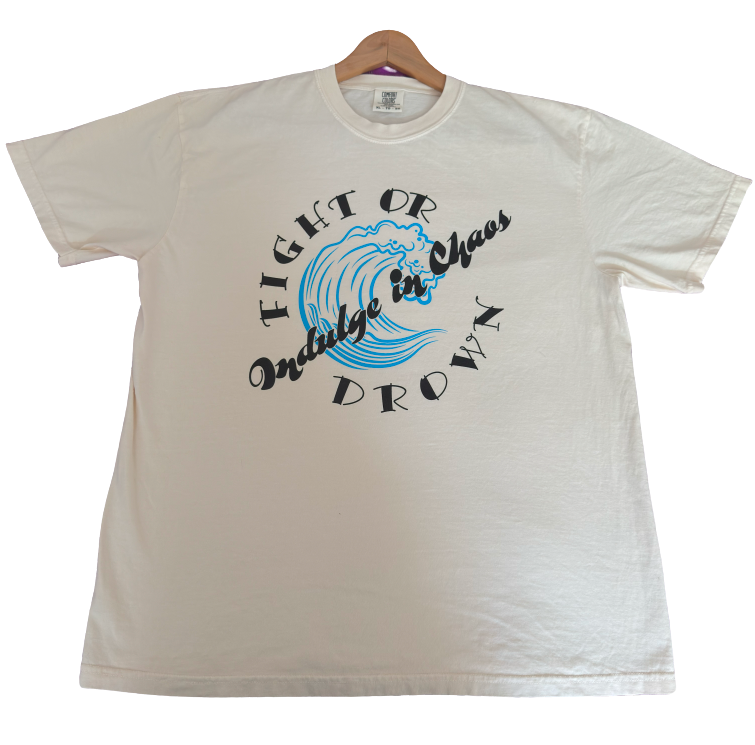 "Wavy Indulge in Chaos" waterpolo t-shirt